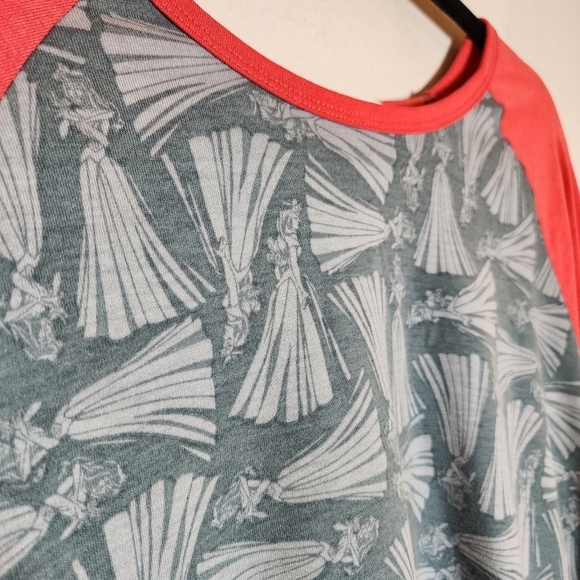 Lularoe sleeping beauty aurora Disney randy 3/4 sleeve top. Grey coral.  3X - Picture 6 of 11